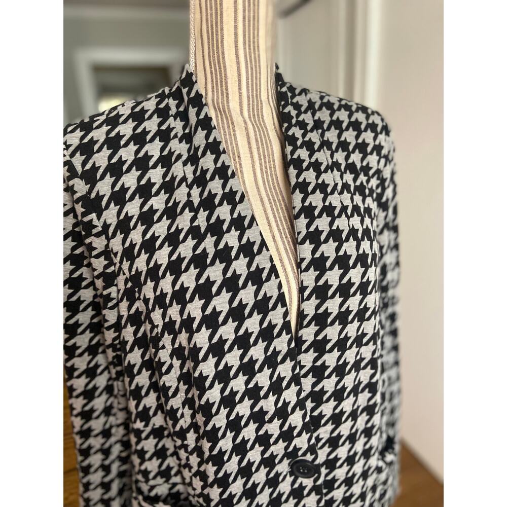 Torrid Size 1 black & gray houndstooth ponte knit fully lined one button blazer - Picture 2 of 9